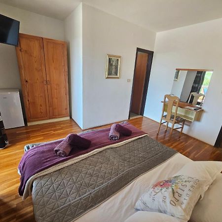Apartments & Rooms Gaspar Ρόβινι Εξωτερικό φωτογραφία