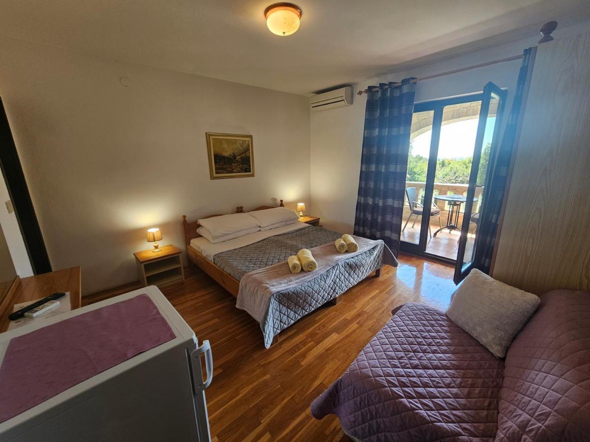 Apartments & Rooms Gaspar Ρόβινι Εξωτερικό φωτογραφία