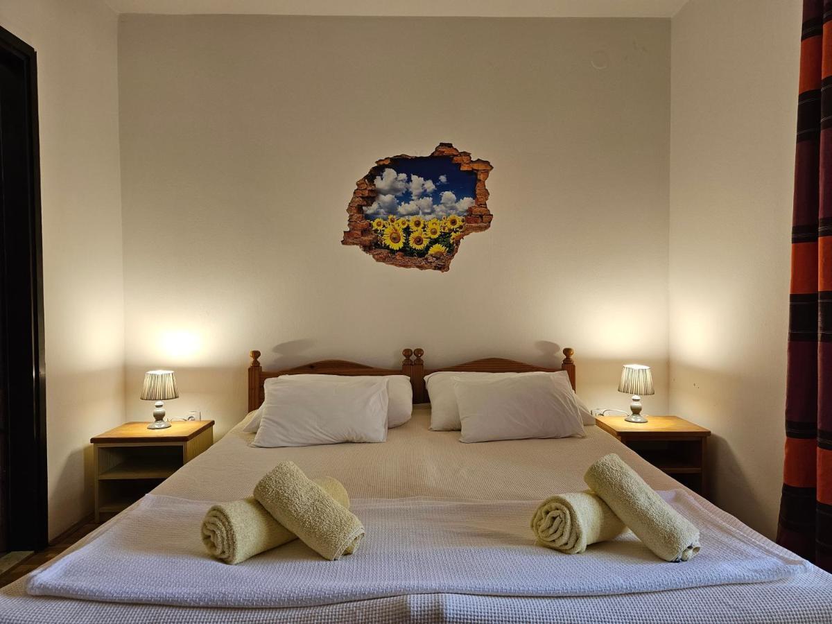 Apartments & Rooms Gaspar Ρόβινι Εξωτερικό φωτογραφία