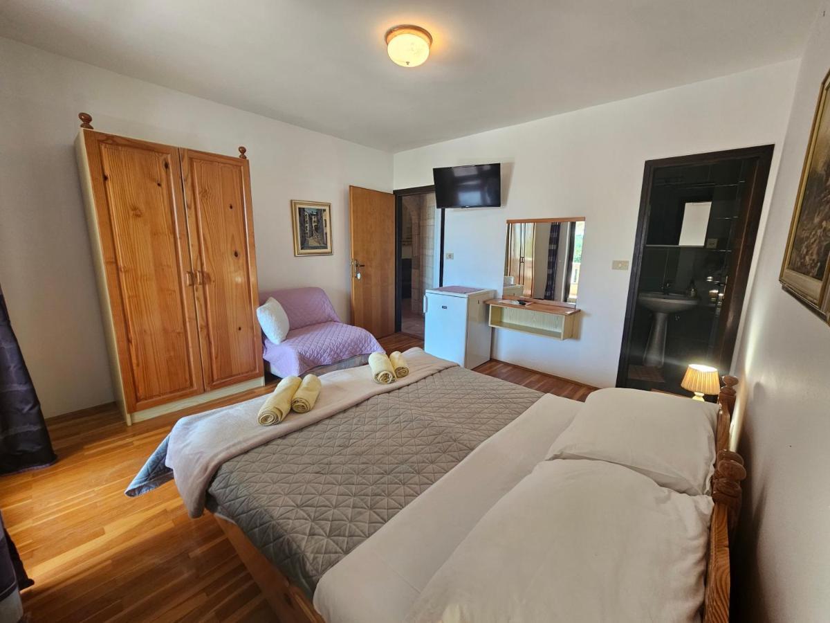 Apartments & Rooms Gaspar Ρόβινι Εξωτερικό φωτογραφία