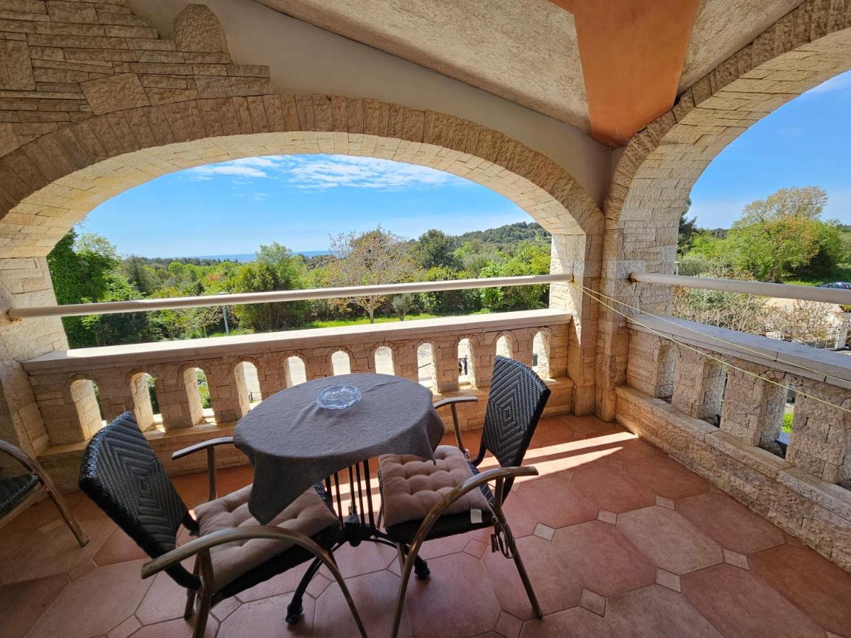 Apartments & Rooms Gaspar Ρόβινι Εξωτερικό φωτογραφία