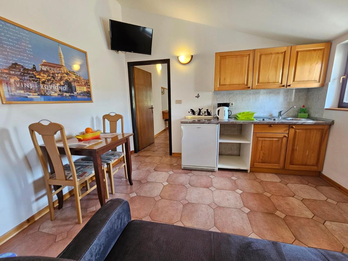 Apartments & Rooms Gaspar Ρόβινι Εξωτερικό φωτογραφία