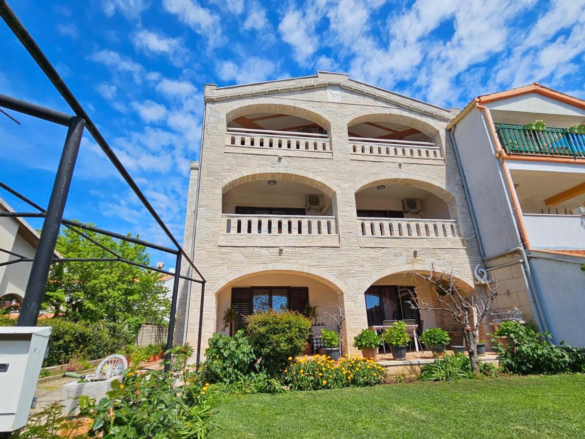 Apartments & Rooms Gaspar Ρόβινι Εξωτερικό φωτογραφία
